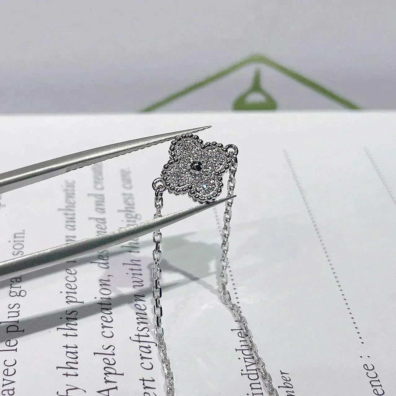 ¡®Glow Jewelry¡¯CLOVER SINGLE FLOWER BRACELET SILVER