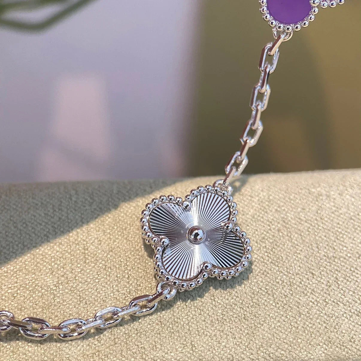 [Glow Jewelry]New  CLOVER 5 MOTIF VIOLET BRACELET COLLECTION