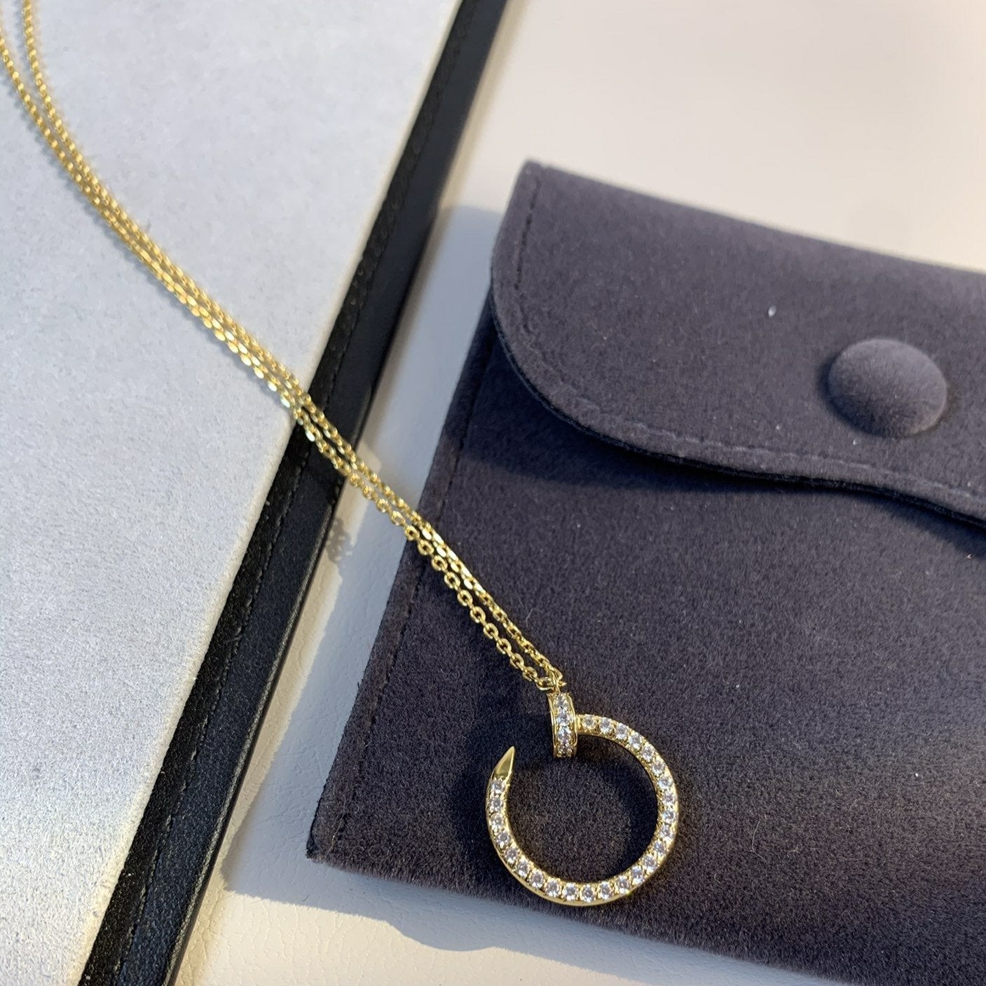 ¡®Glow Jewelry¡¯JUSTE NECKLACE GOLD DIAMONDS