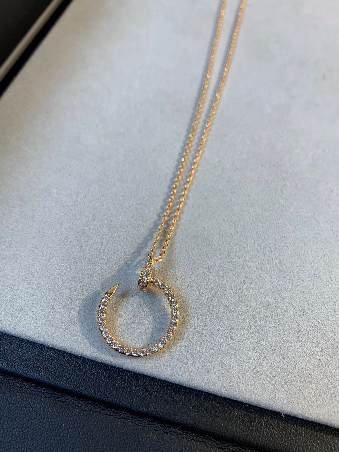 ¡®Glow Jewelry¡¯JUSTE NECKLACE PINK GOLD DIAMONDS