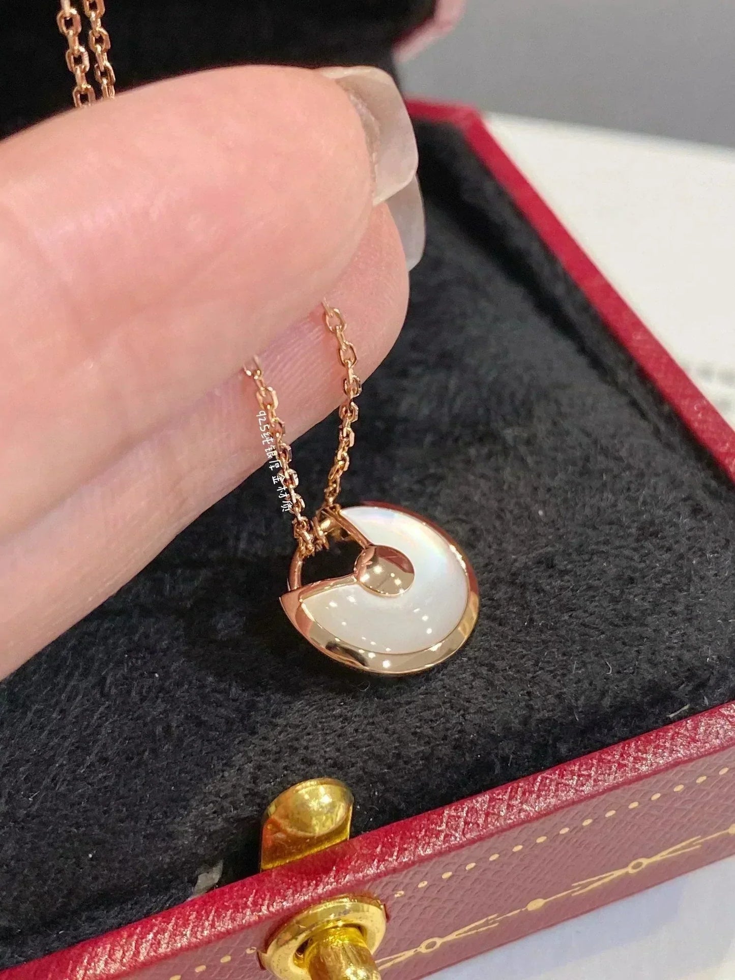 ¡®Glow Jewelry¡¯AMULETTE ROSE GOLD MOP NECKLACE