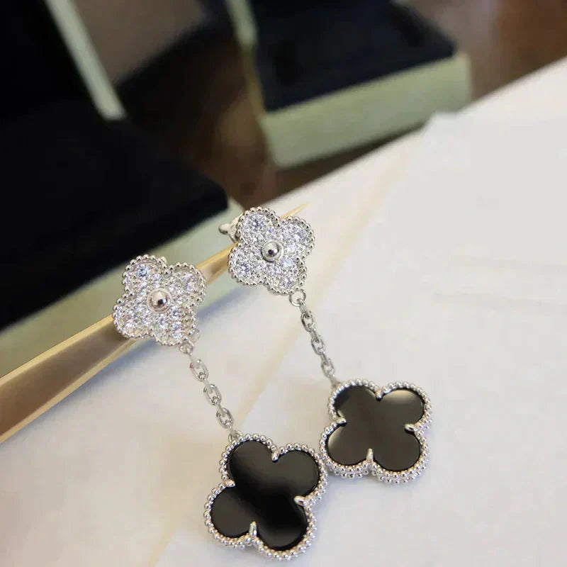 [Glow Jewelry]CLOVER 2 MOTIFS  DIAMOND ONYX EARRINGS SILVER
