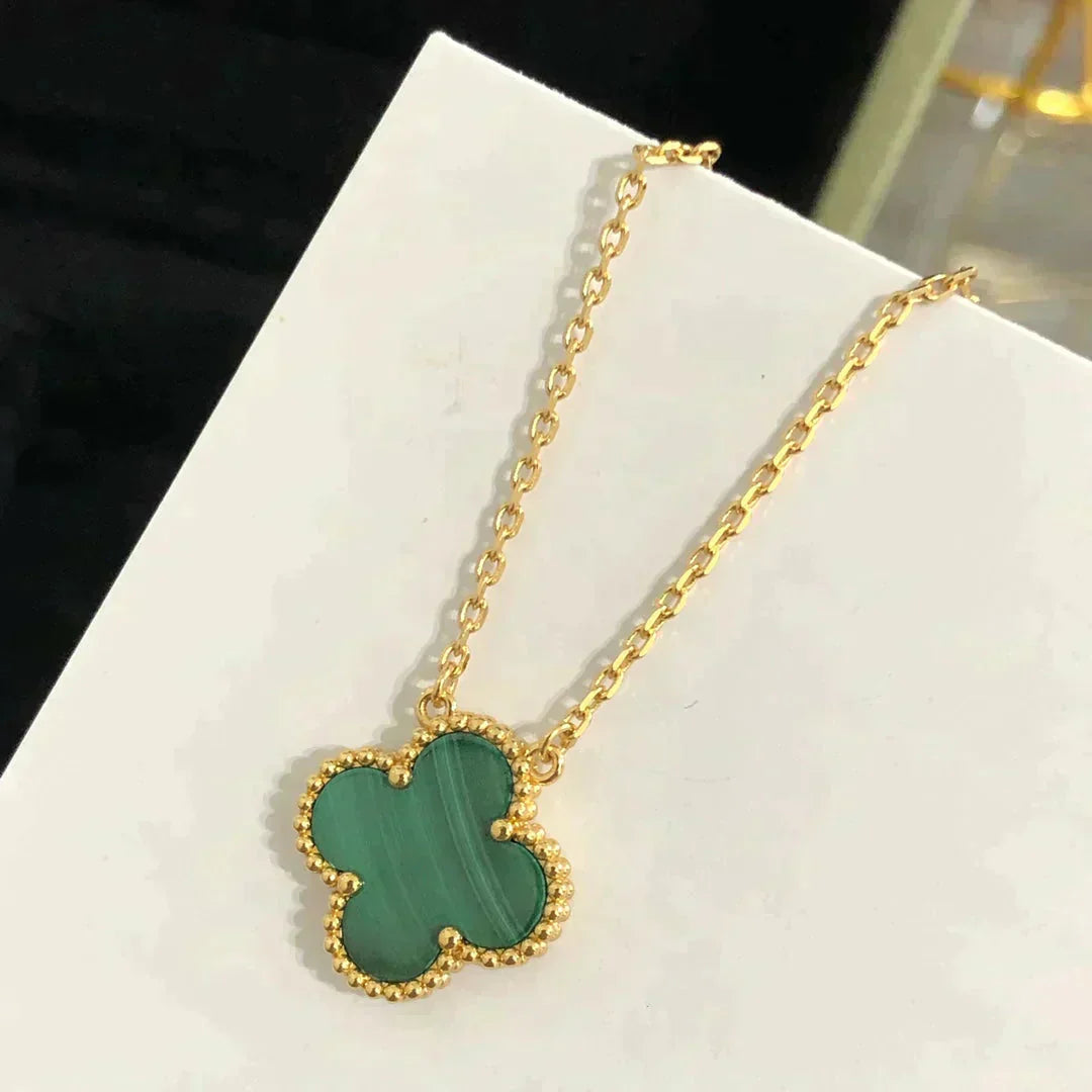 ¡®Glow Jewelry¡¯CLOVER 15MM MALACHITE SINGLE FLOWER  NECKLACE