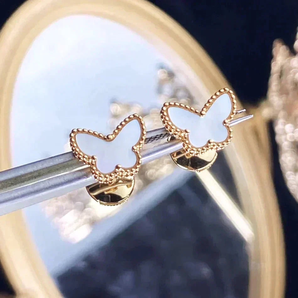 ¡®Glow Jewelry¡¯SWEET BUTTERFLY MOP EARSTUDS