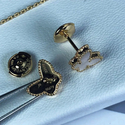 ¡®Glow Jewelry¡¯SWEET BUTTERFLY MOP EARSTUDS