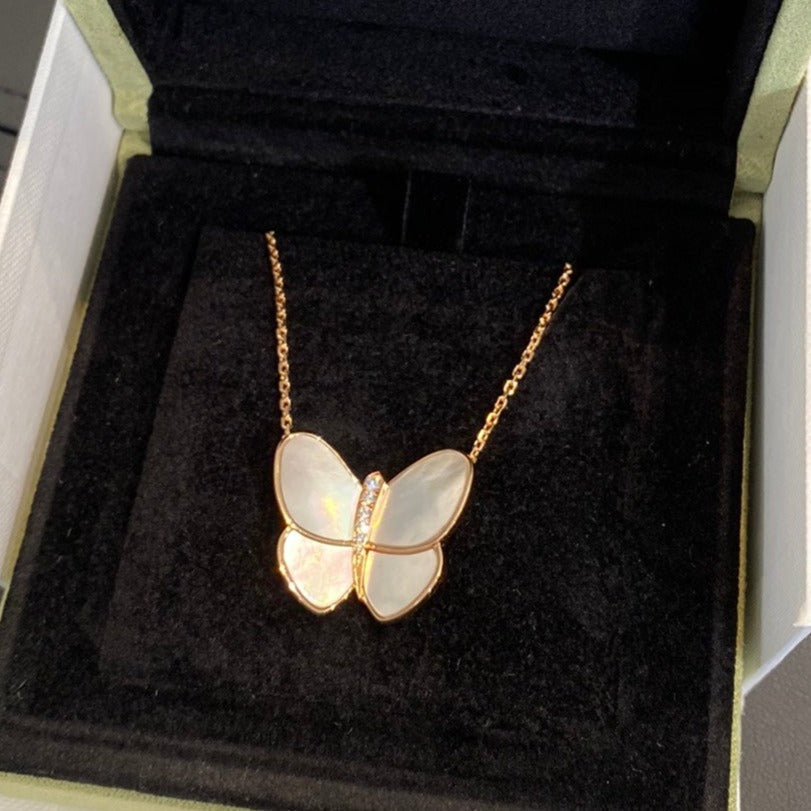 ¡®Glow Jewelry¡¯BUTTERFLY GOLD MOP DIAMOND NECKLACE