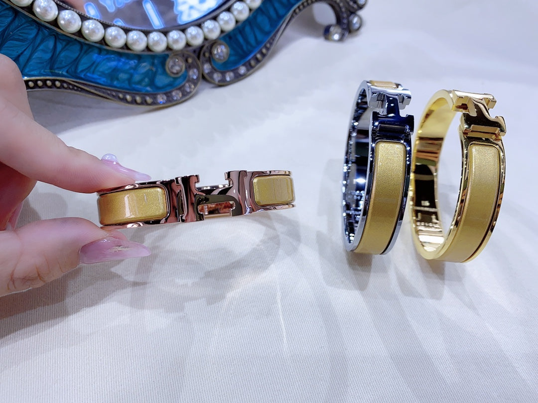 ¡®Glow Jewelry¡¯H CHAMPAGNE BRACELET
