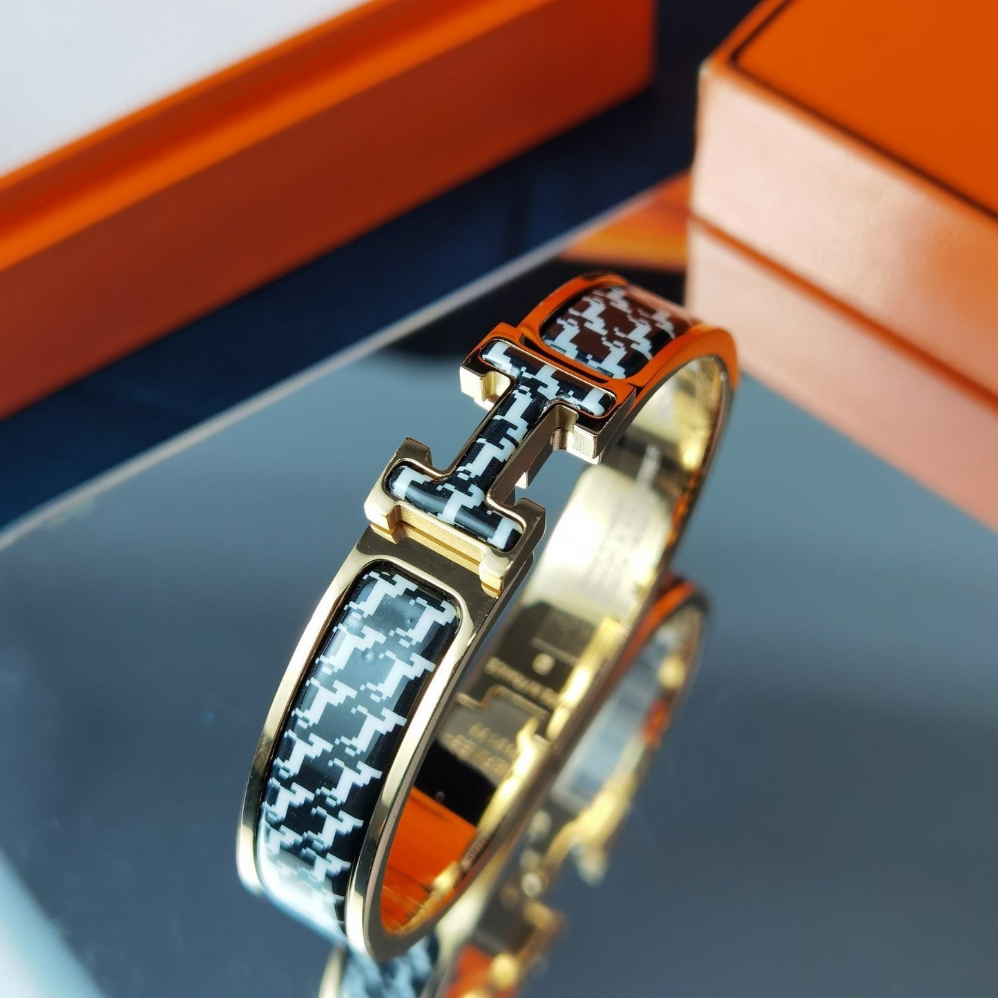 [Glow Jewelry]H HORSE BRACELET 12MM