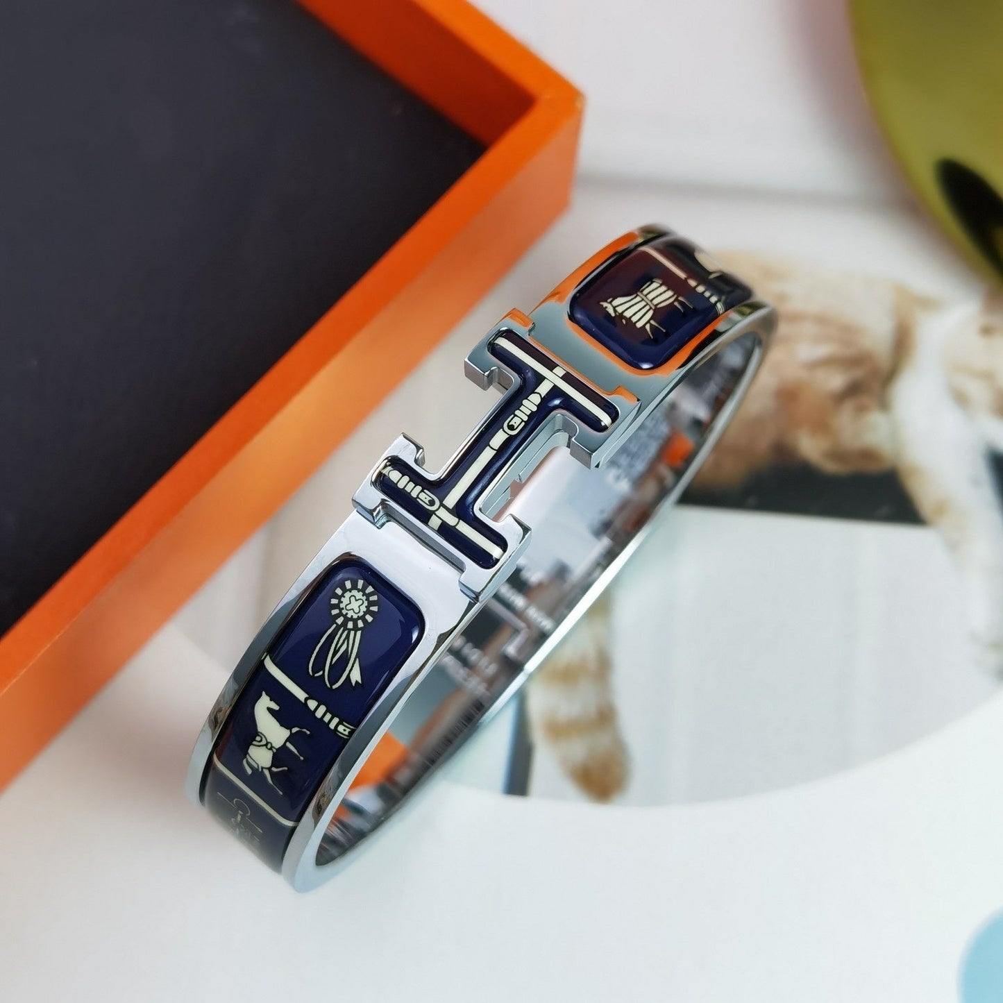¡®Glow Jewelry¡¯H COUVERTURES DARK BLUE BRACELET