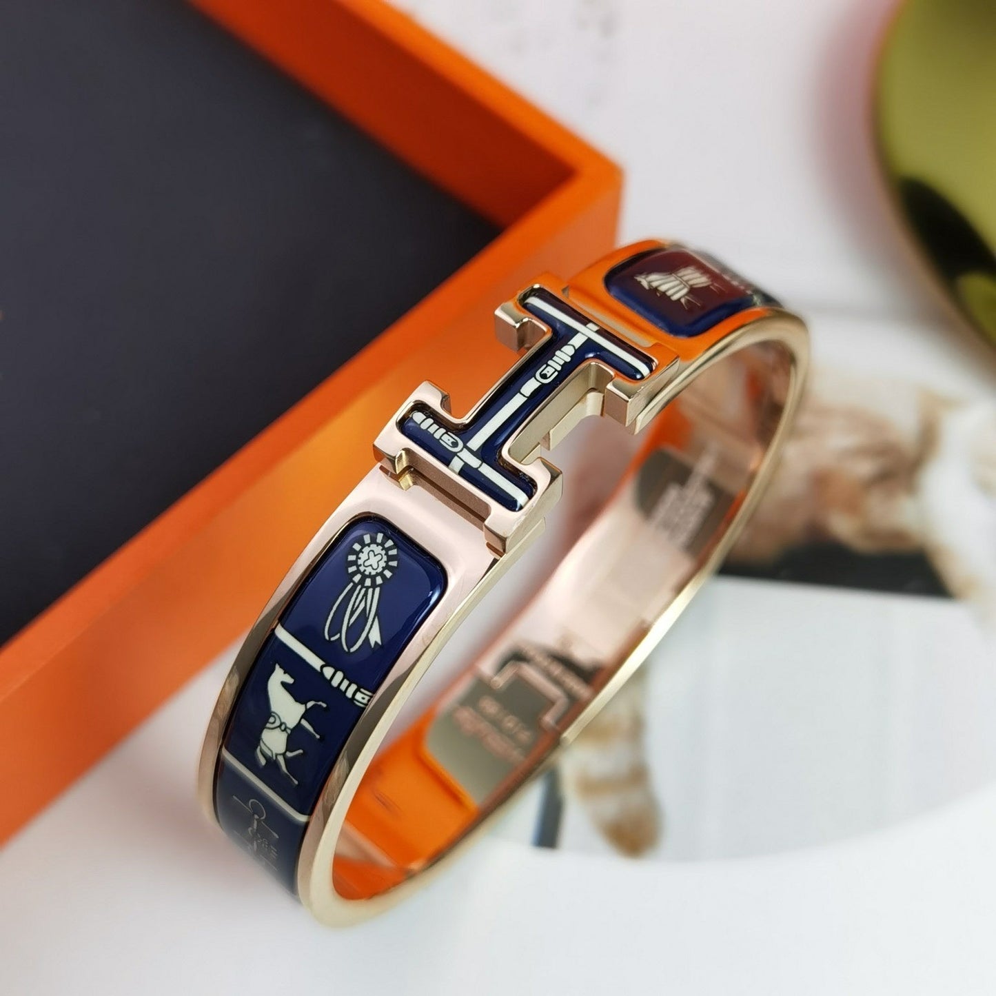 ¡®Glow Jewelry¡¯H COUVERTURES DARK BLUE BRACELET
