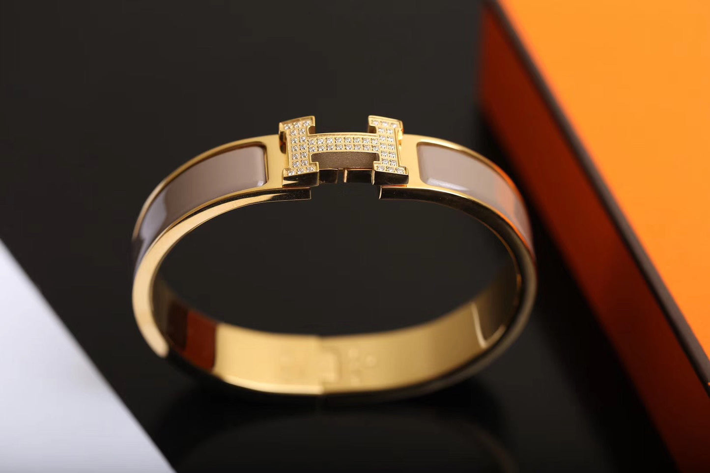 ¡®Glow Jewelry¡¯H BRACELET GOLD DIAMOND