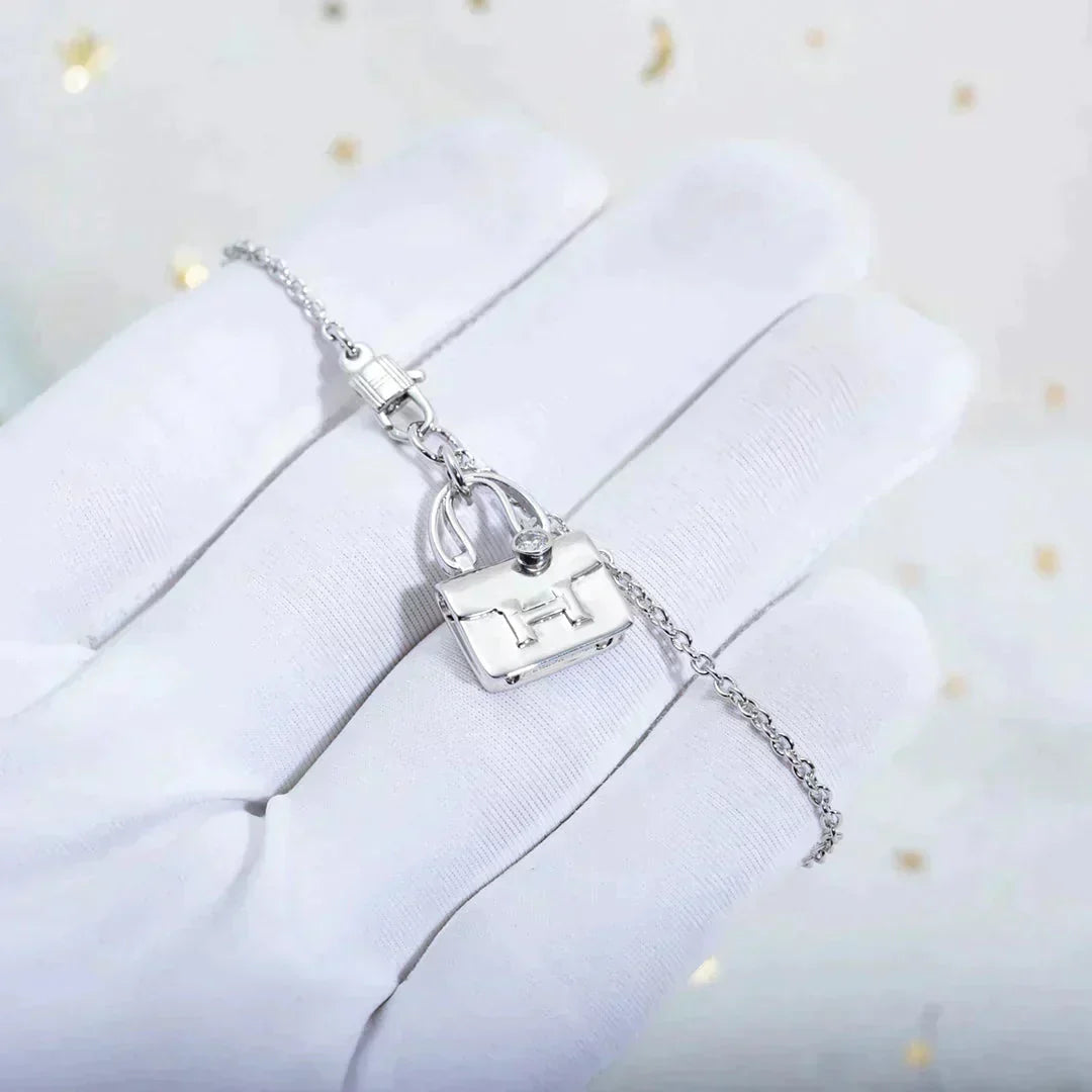 ¡®Glow Jewelry¡¯AMULETTE PEDANT SILVER NECKLACE