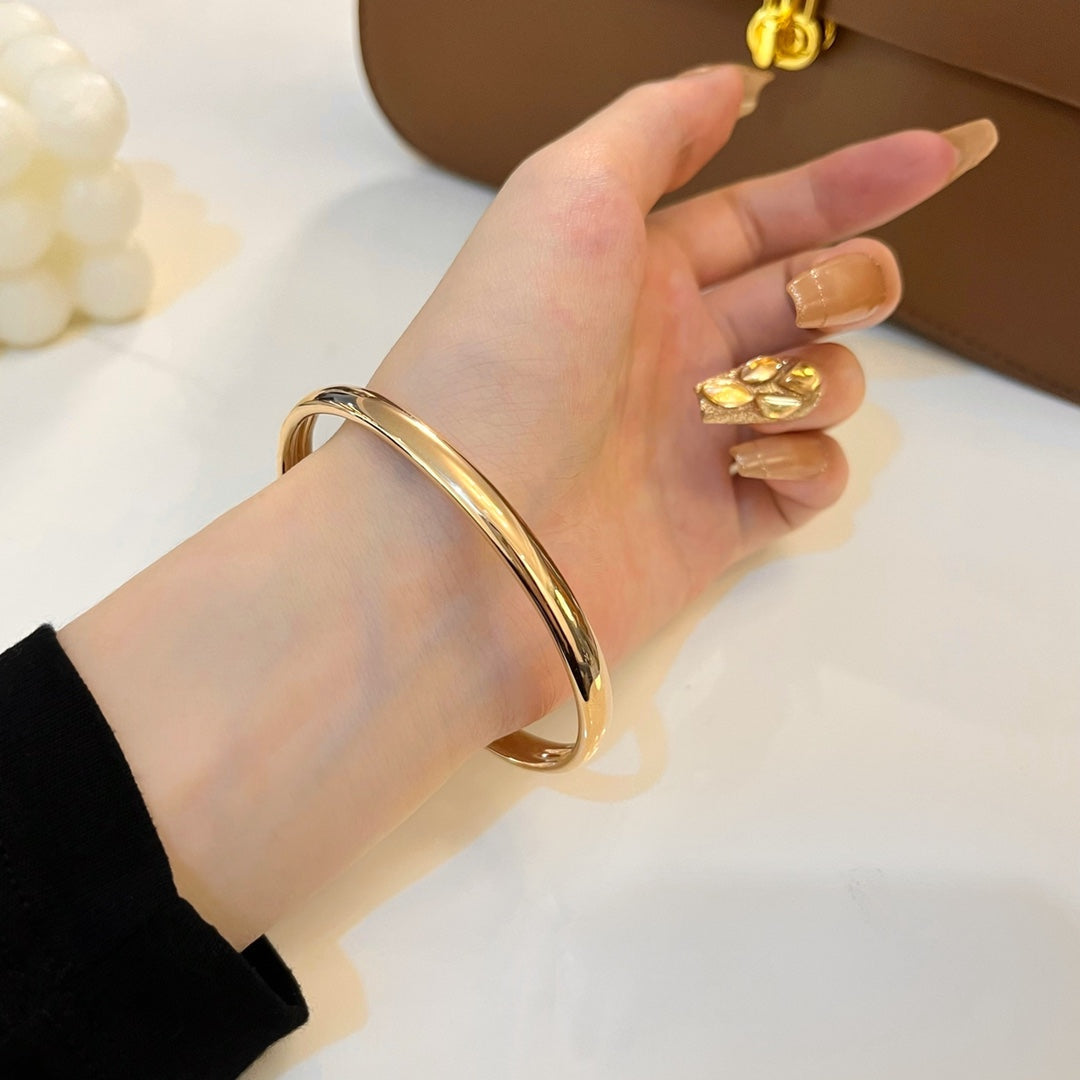 ¡®Glow Jewelry¡¯PANTHERE GOLD OPEN BRACELET