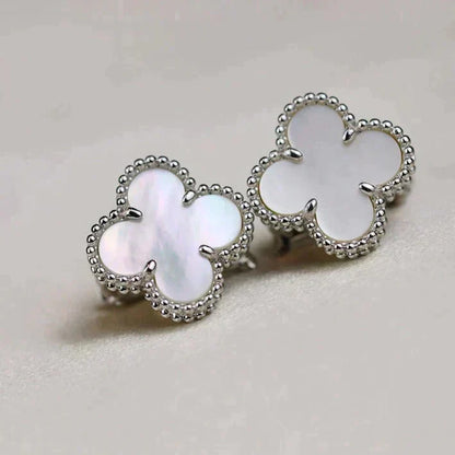 ¡®Glow Jewelry¡¯CLOVER MEDIUM 1 MOTIFS  WHITE MOP EARRINGS SILVER