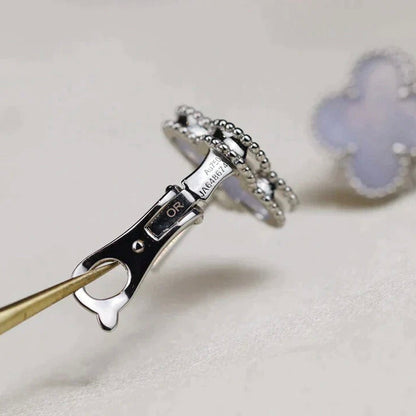¡®Glow Jewelry¡¯CLOVER MEDIUM 1 MOTIFS  WHITE MOP EARRINGS SILVER