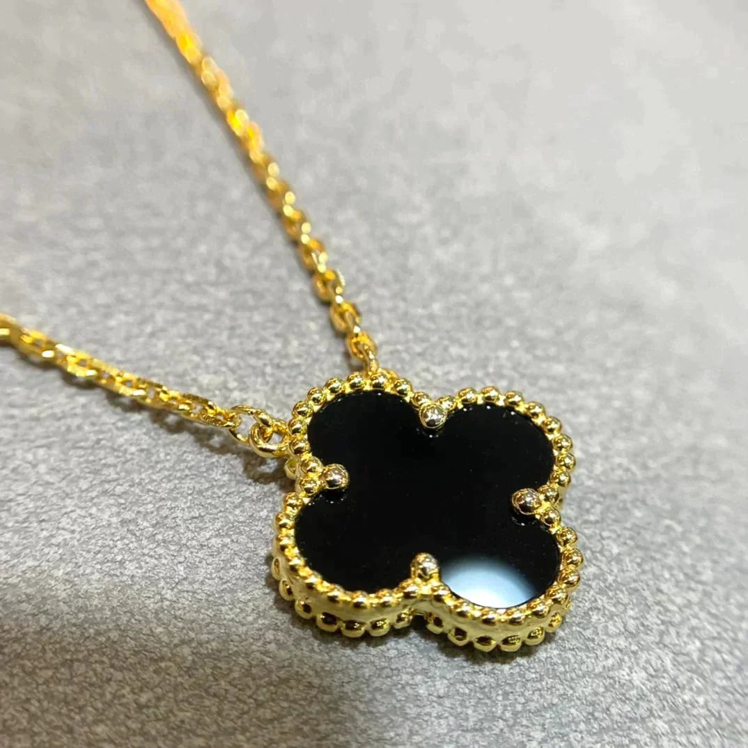 ¡®Glow Jewelry¡¯CLOVER 15MM BLACK ONYX SINGLE FLOWER NECKLACE