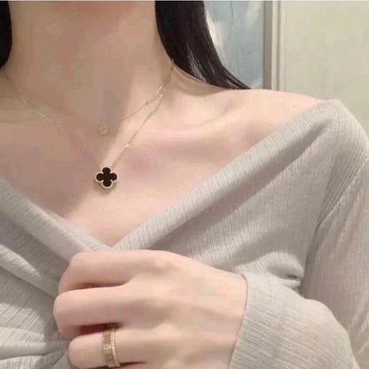 [Glow Jewelry]CLOVER 15MM BLACK ONYX SINGLE FLOWER NECKLACE