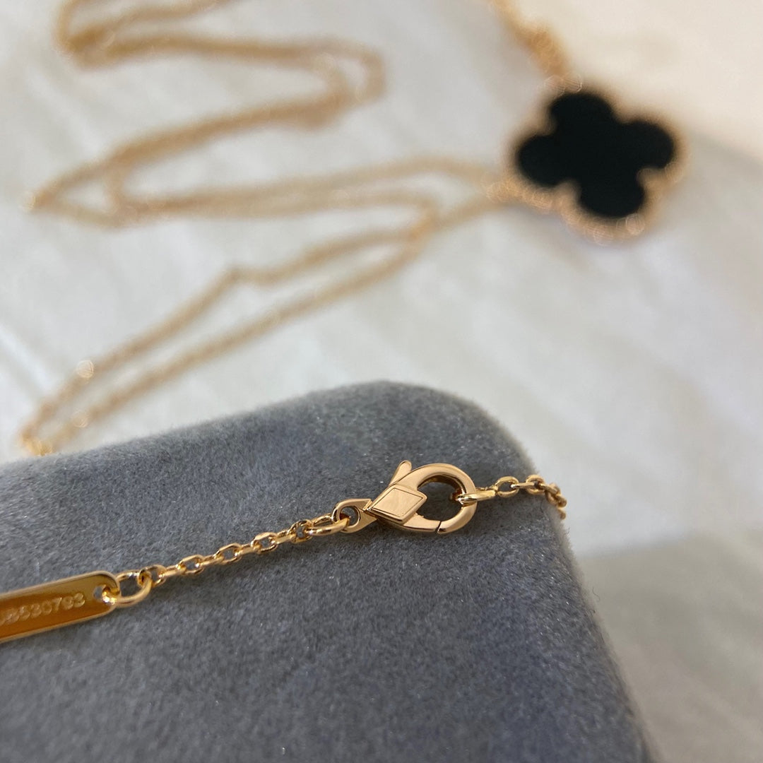 [Glow Jewelry]CLOVER 25MM NECKLACE GOLD ONYX