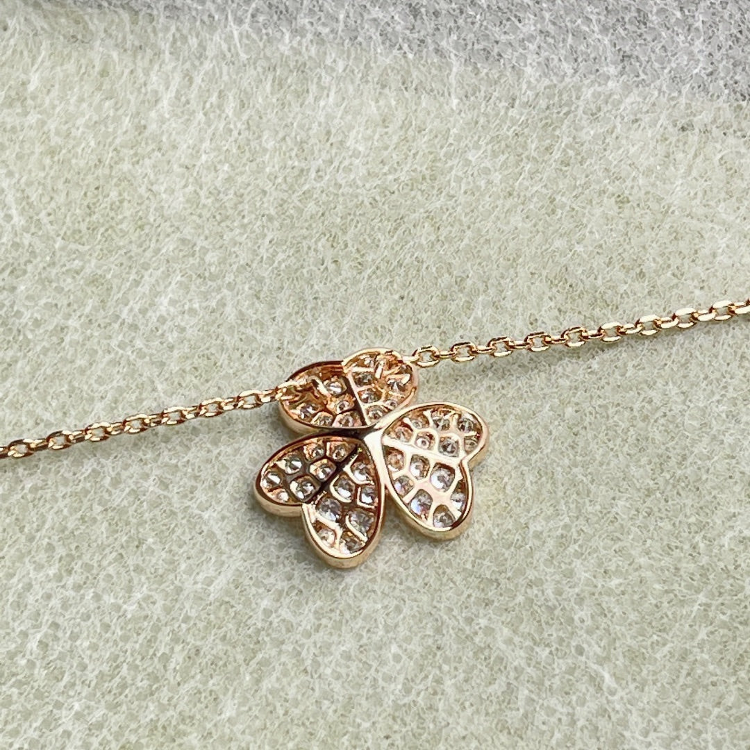 [Glow Jewelry]FLOWER DIAMOND NECKLACE