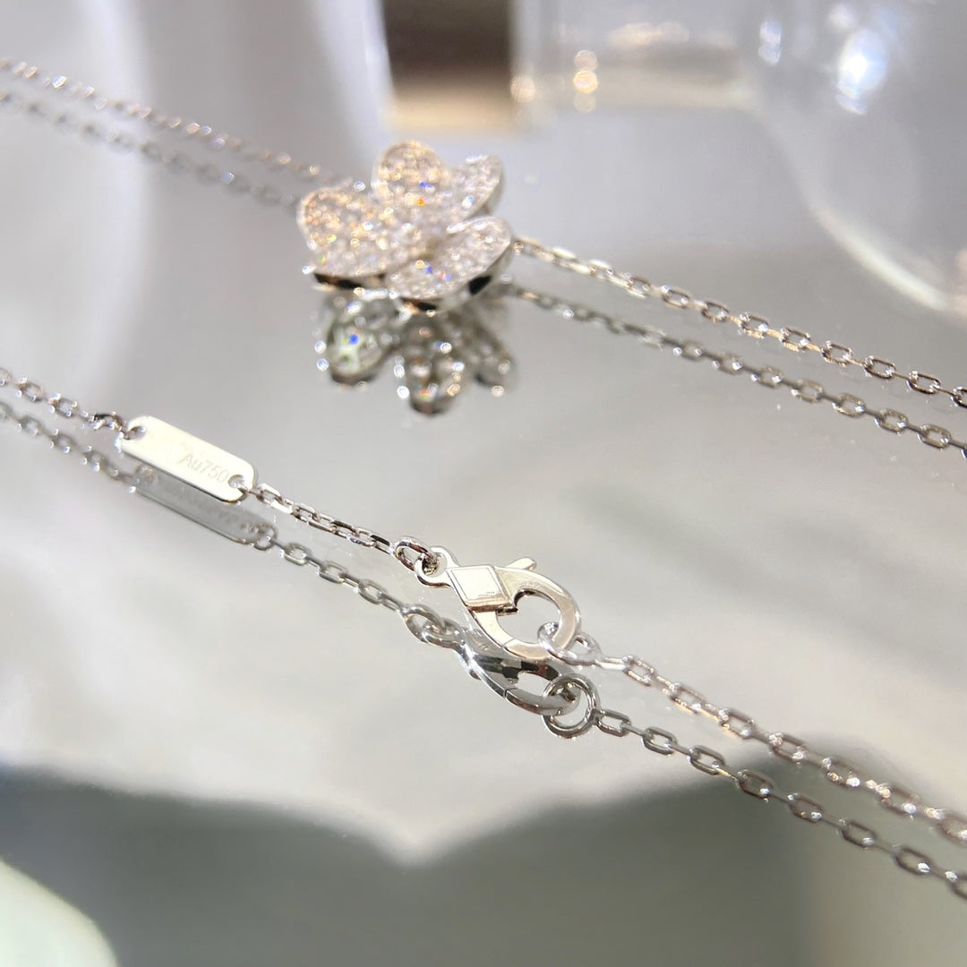 [Glow Jewelry]FLOWER DIAMOND NECKLACE