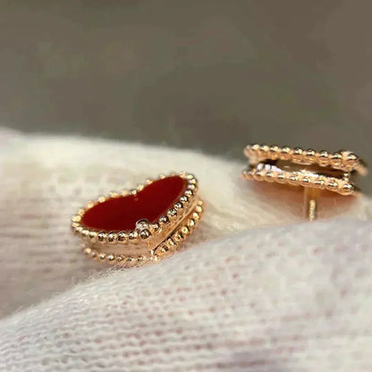 ¡®Glow Jewelry¡¯HEART CARNELIAN STUD EARRINGS