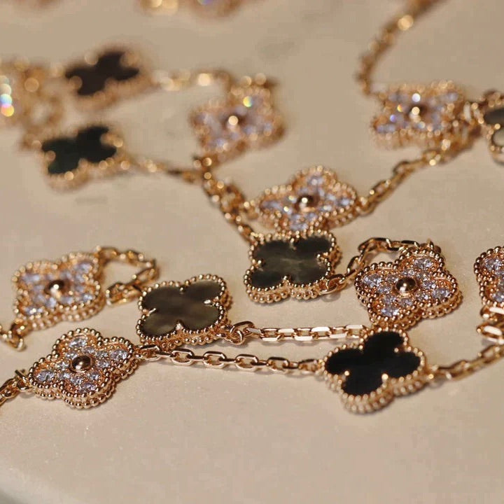 ¡®Glow Jewelry¡¯CLOVER 20 MOTIFS DARK MOP DIAMOND  NECKLACE