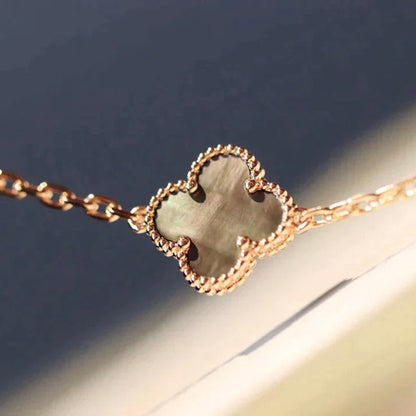 ¡®Glow Jewelry¡¯CLOVER 20 MOTIFS LASER DIAMOND NECKLACE