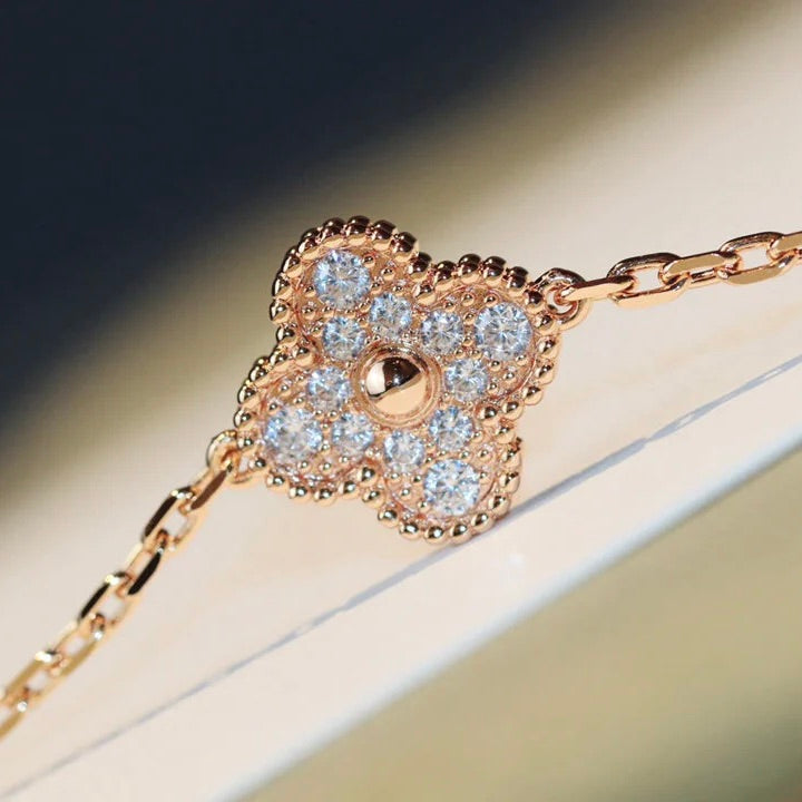 ¡®Glow Jewelry¡¯CLOVER 20 MOTIFS DARK MOP DIAMOND  NECKLACE