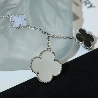 ¡®Glow Jewelry¡¯CLOVER BRACELET 5 MOTIFS MOP CHALCEDONY SILVER