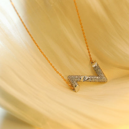 ¡®Glow Jewelry¡¯VOLT SILVER DIAMOND PEDANT NECKLACE