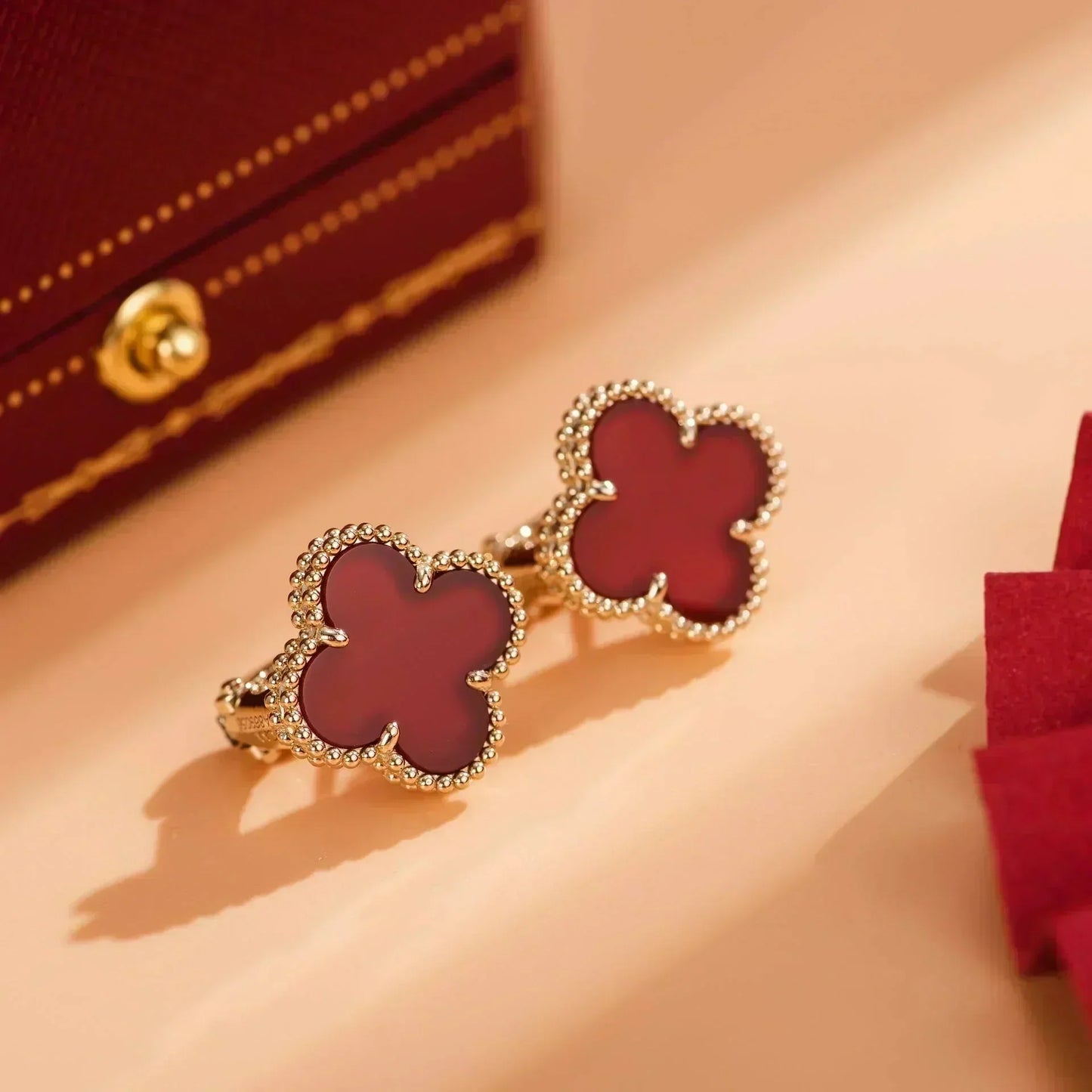 ¡®Glow Jewelry¡¯CLOVER MEDIUM 1 MOTIFS CARNELIAN  EARRINGS