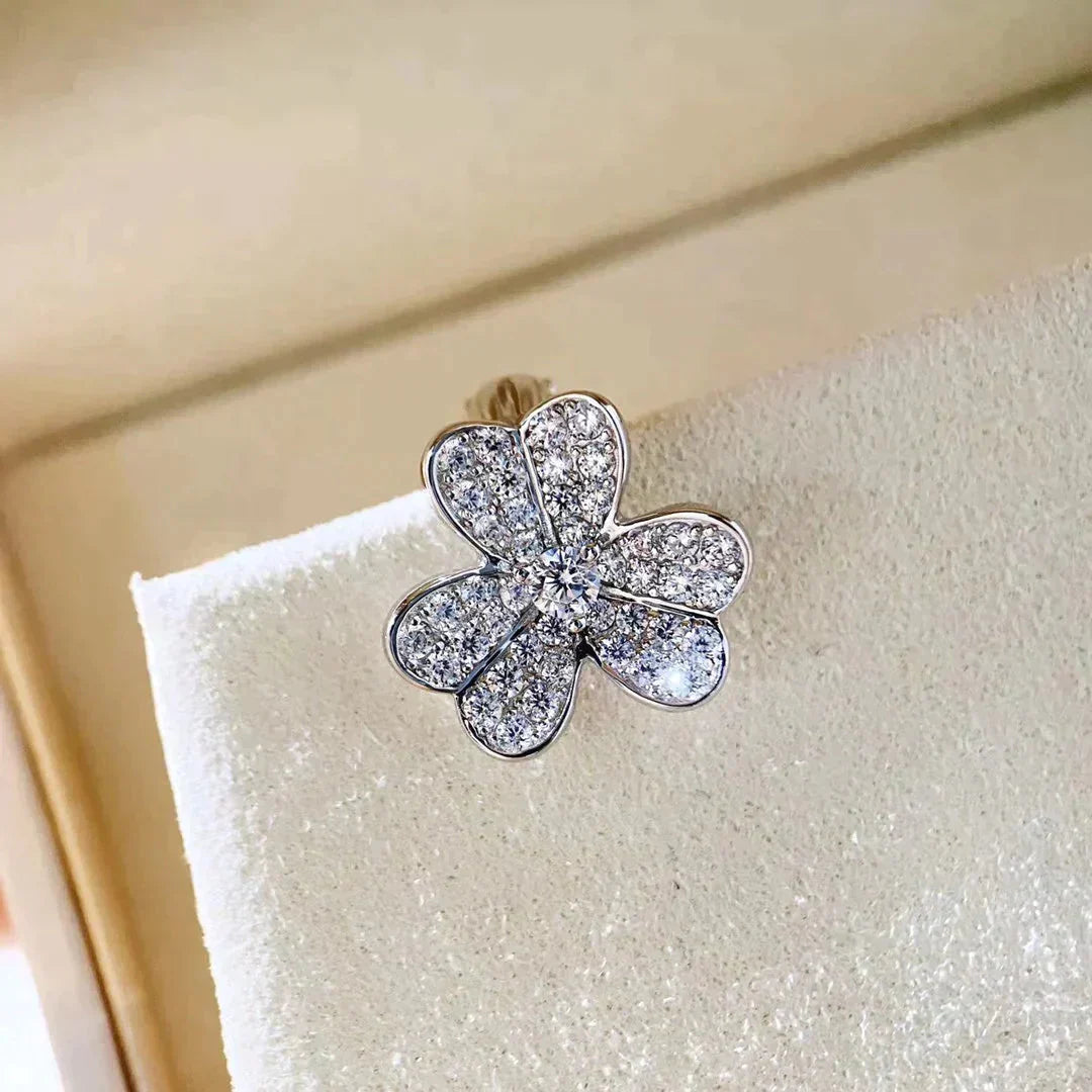 ¡®Glow Jewelry¡¯CLOVER COMOS DIAMOND EARRINGS SILVER