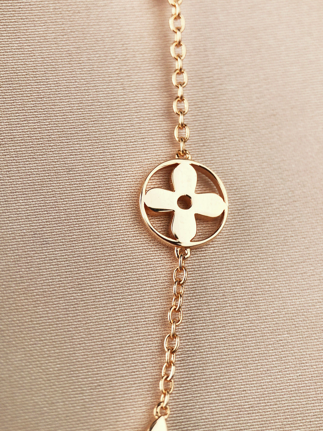 [Glow Jewelry]STAR AND SUN 7 MOTIFS GOLD BRACELET
