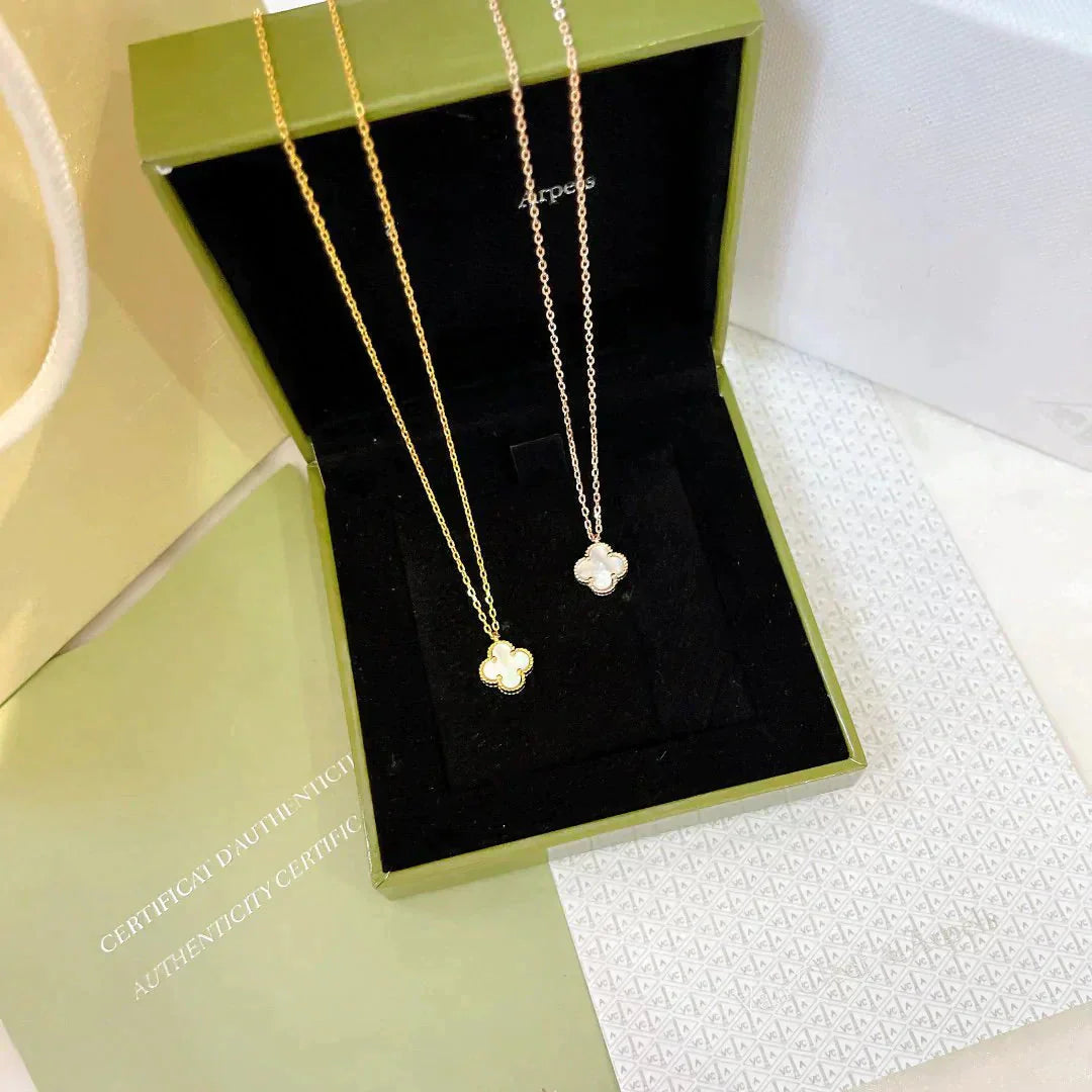 ¡®Glow Jewelry¡¯CLOVER MINI 9.5MM WHITE MOTHER-OF-PEARL NECKLACE