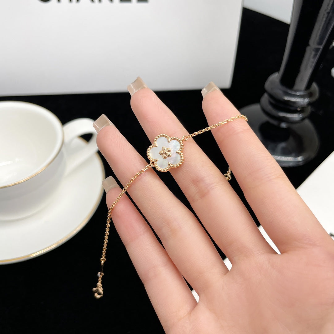 ¡®Glow Jewelry¡¯LUCKY SPRING ROSE GOLD MOP BRACELET