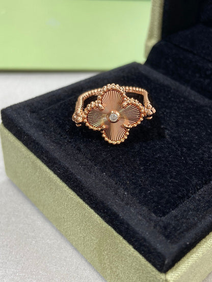 ¡®Glow Jewelry¡¯CLOVER RIVERSIBLE ROSE GOLD RING