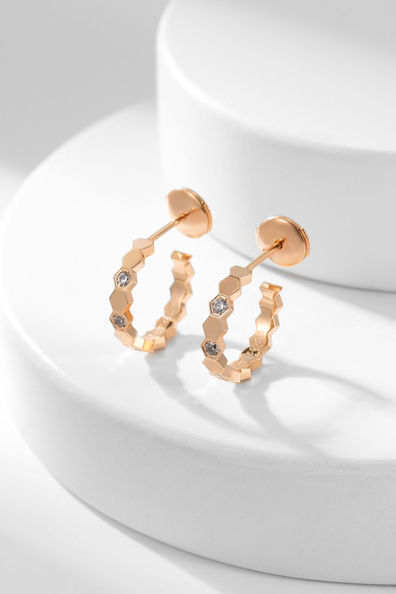 ¡®Glow Jewelry¡¯BEE LOVE DIAMOND HOOP EARRINGS
