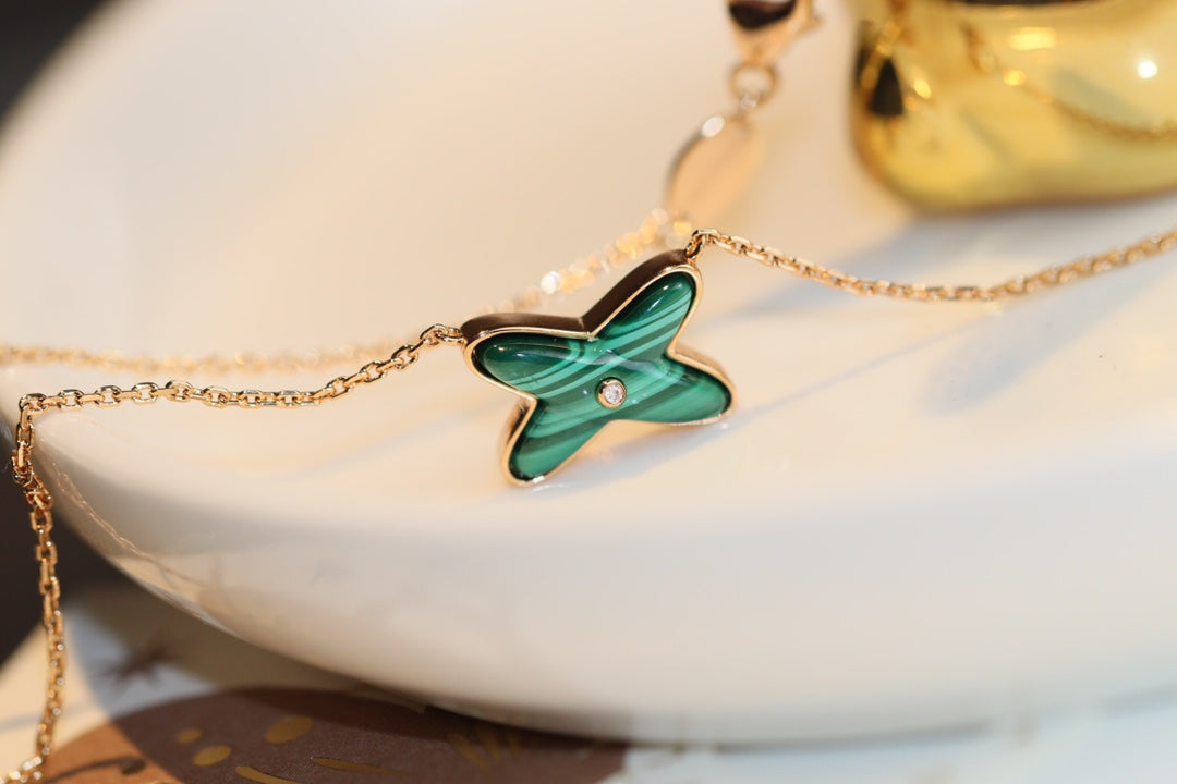 ¡®Glow Jewelry¡¯JEUX MALACHITE 1 DIAMOND PINK GOLD NECKLACE