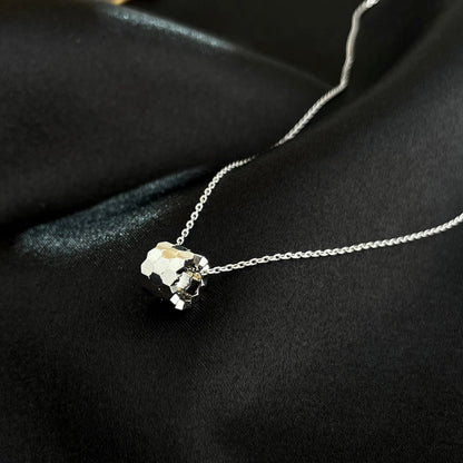 [Glow Jewelry]BEE MINI NECKLACE