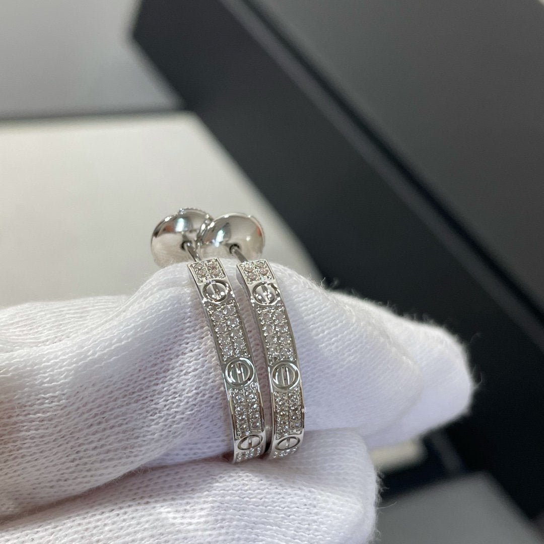 ¡®Glow Jewelry¡¯LOVE DIAMOND SILVER HOOP EARRINGS