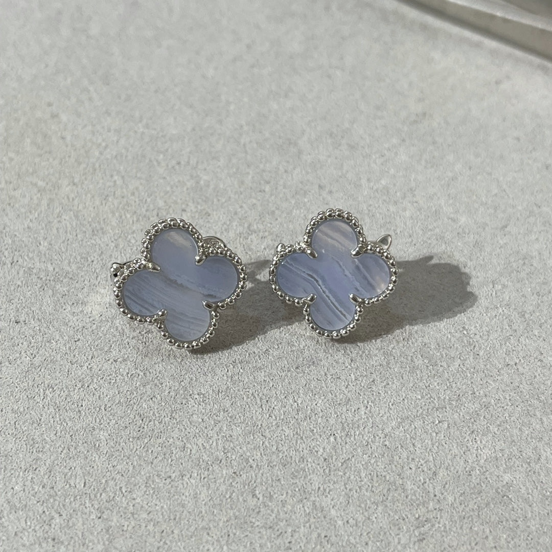 ¡®Glow Jewelry¡¯CLOVER CHALCEDONY SILVER STUD EARRINGS