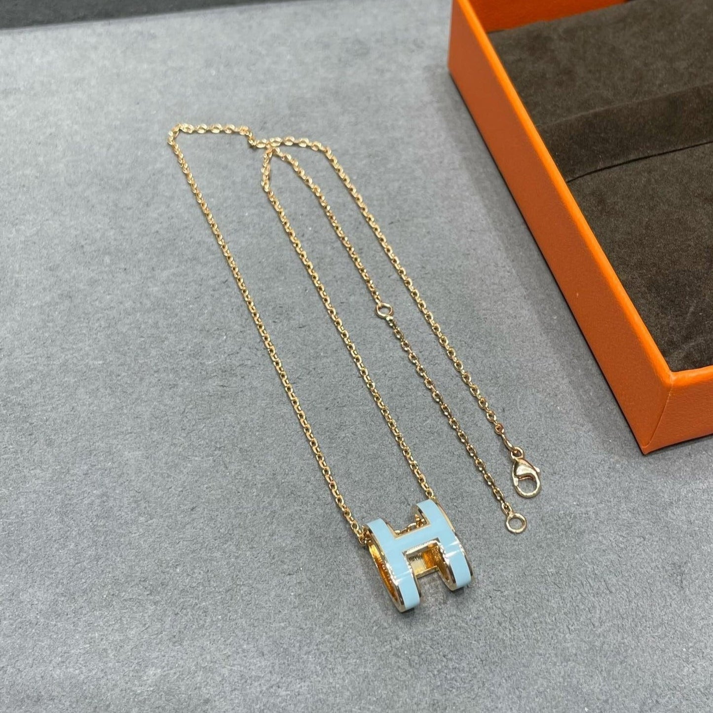 [Glow Jewelry]POP H SKY BLUE NECKLACE