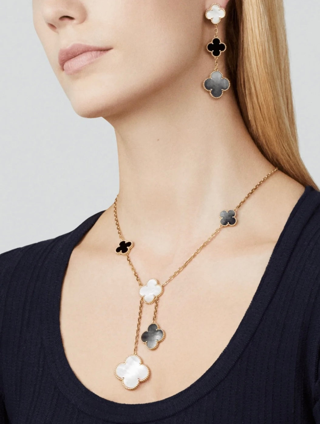 ¡®Glow Jewelry¡¯CLOVER 3 MOTIF MOP ONYX DARK MOP PINK GOLD EARRINGS