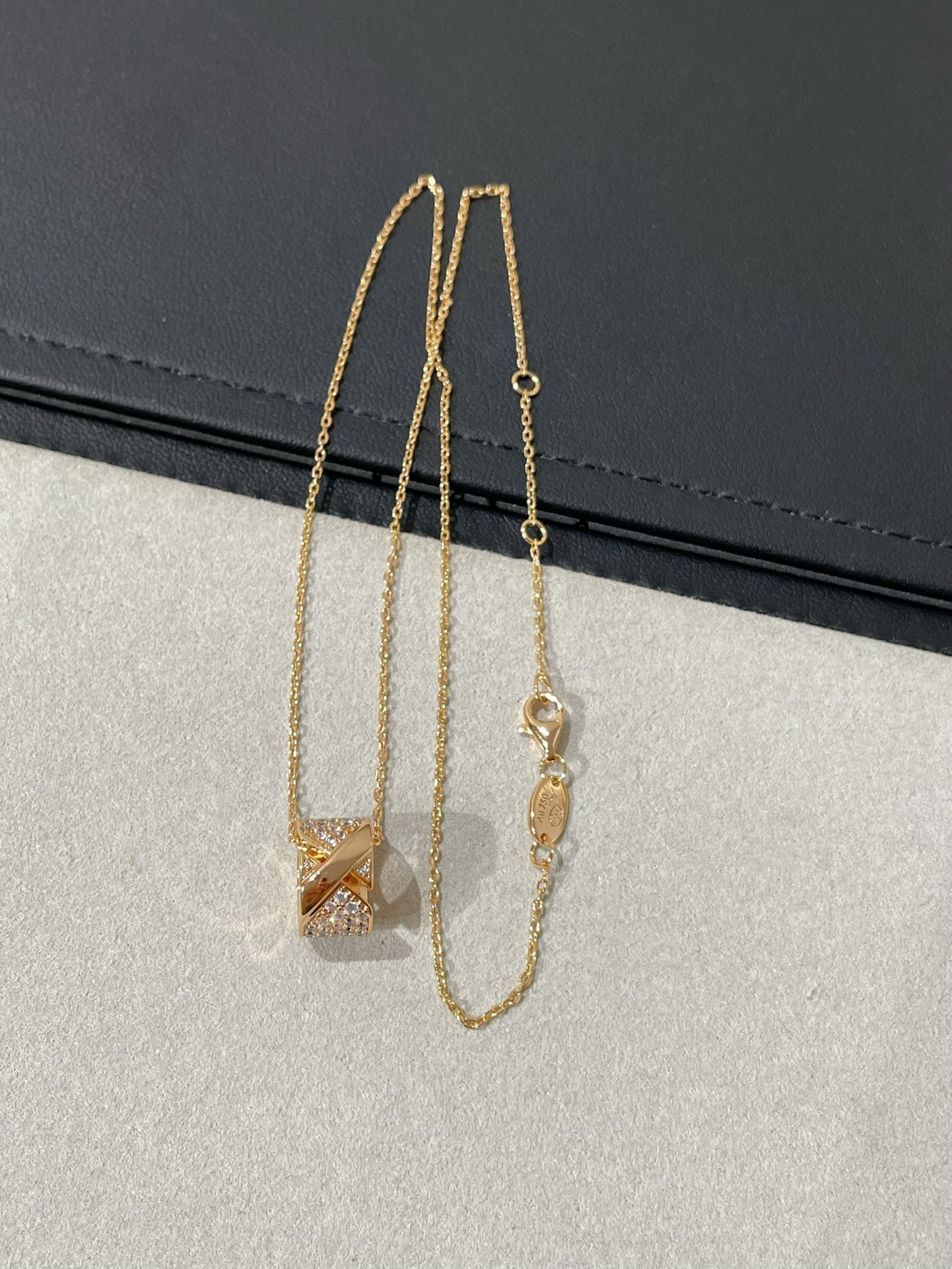[Glow Jewelry]LIENS EVIDENCE DIAMOND PAVED NECKLACE
