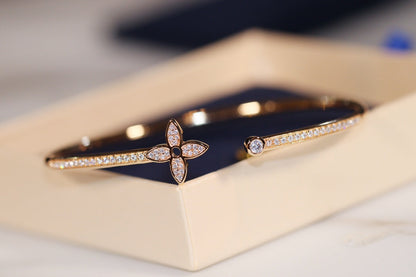 [Glow Jewelry]IDYLLE GOLD OPEN BRACELET DIAMOND PAVED