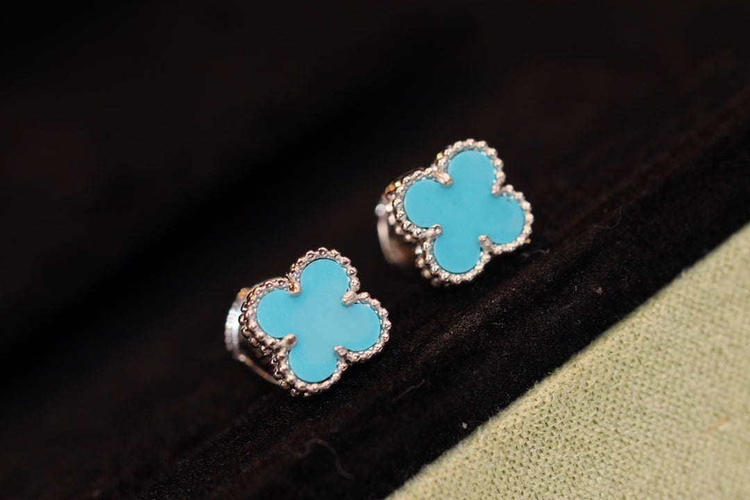 ¡®Glow Jewelry¡¯CLOVER MINI TURQUOISE SILVER STUD EARRINGS