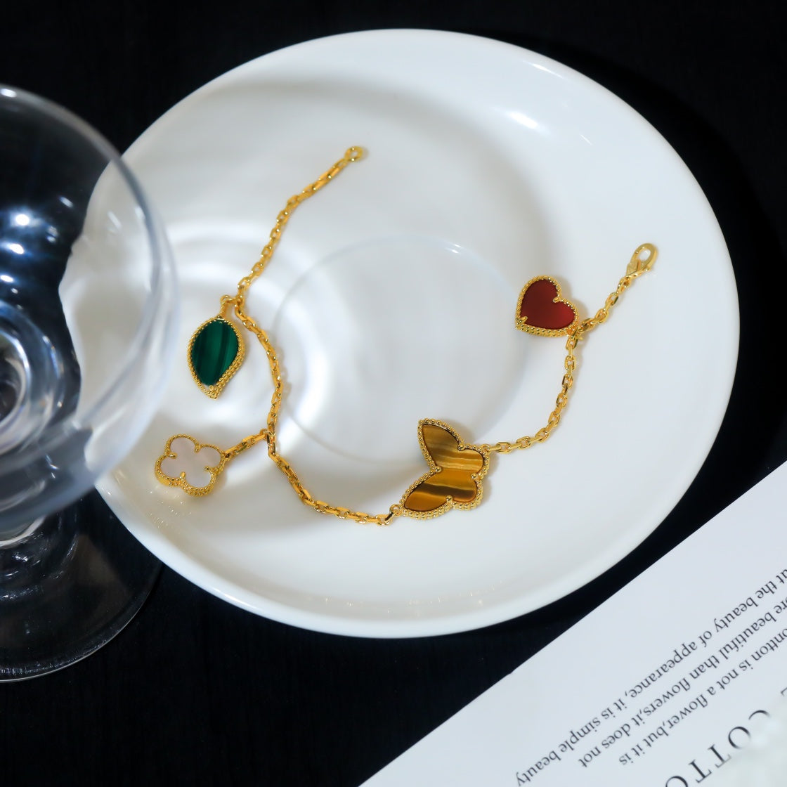 ¡®Glow Jewelry¡¯LUCKY SPRING 5 MOTIF GOLD BRACELET