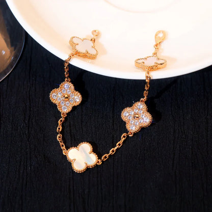 [Glow Jewelry]New CLOVER WHITE PEARL MOP 5 MOTIF BRACELET COLLECTION