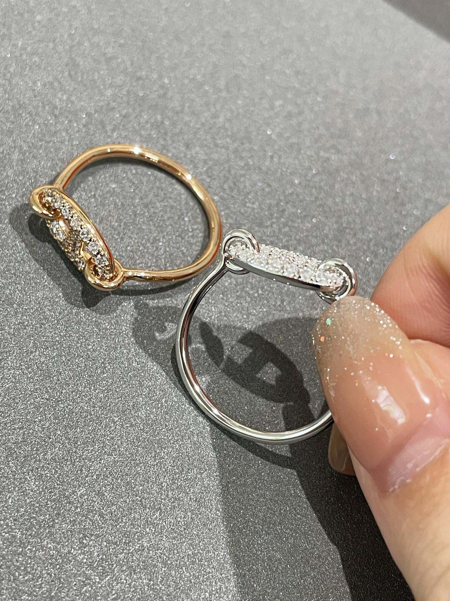 ¡®Glow Jewelry¡¯RONDE SMALL DIAMOND RING