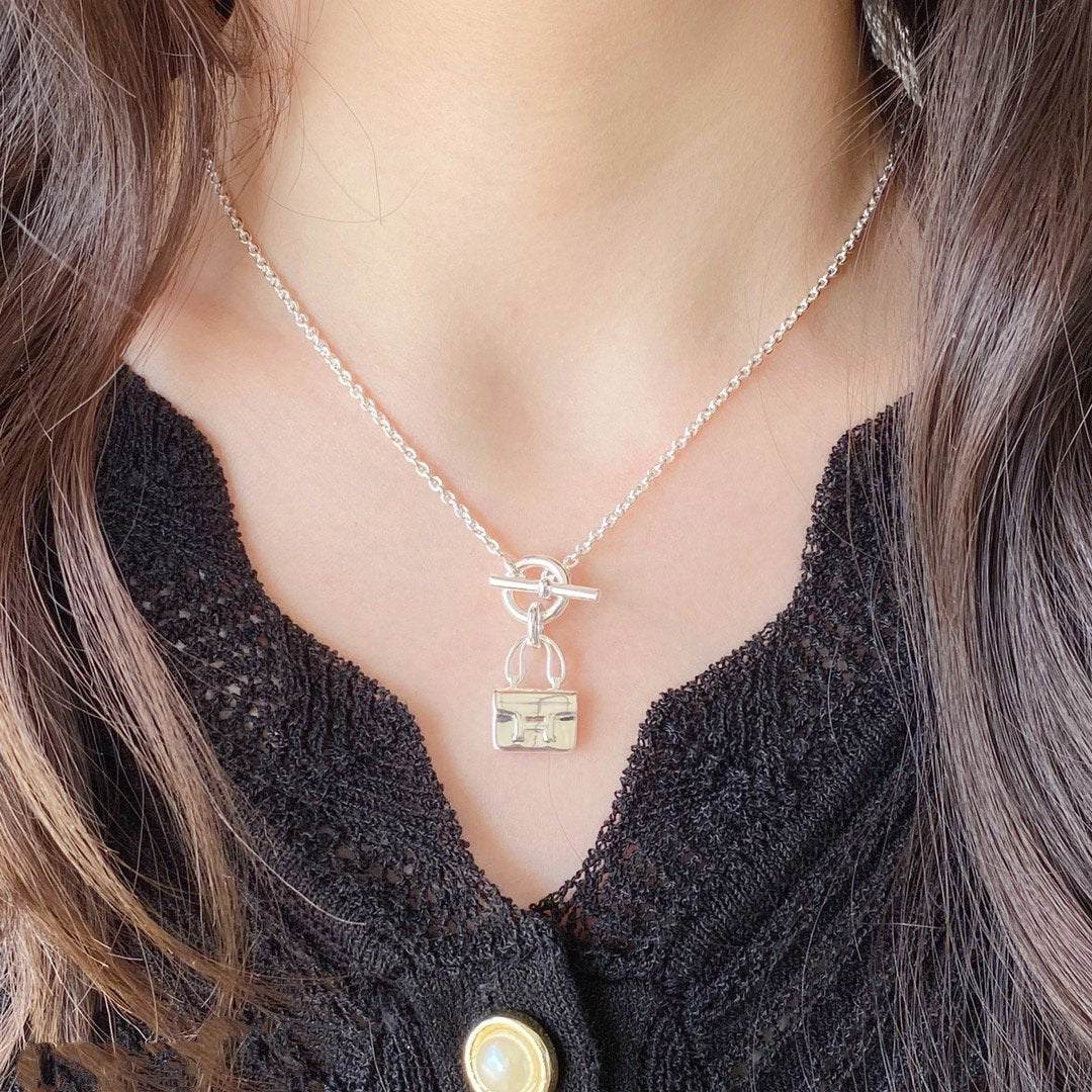 ¡®Glow Jewelry¡¯CONSTANCE PEDANT SILVER NECKLACE